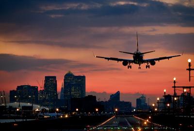 Airplane Landing