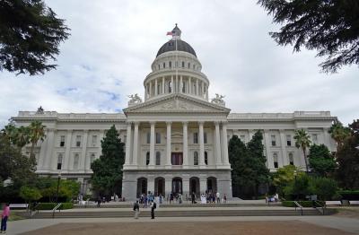 Picture of the State Capitol Building