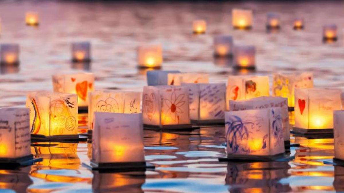 water lantern 