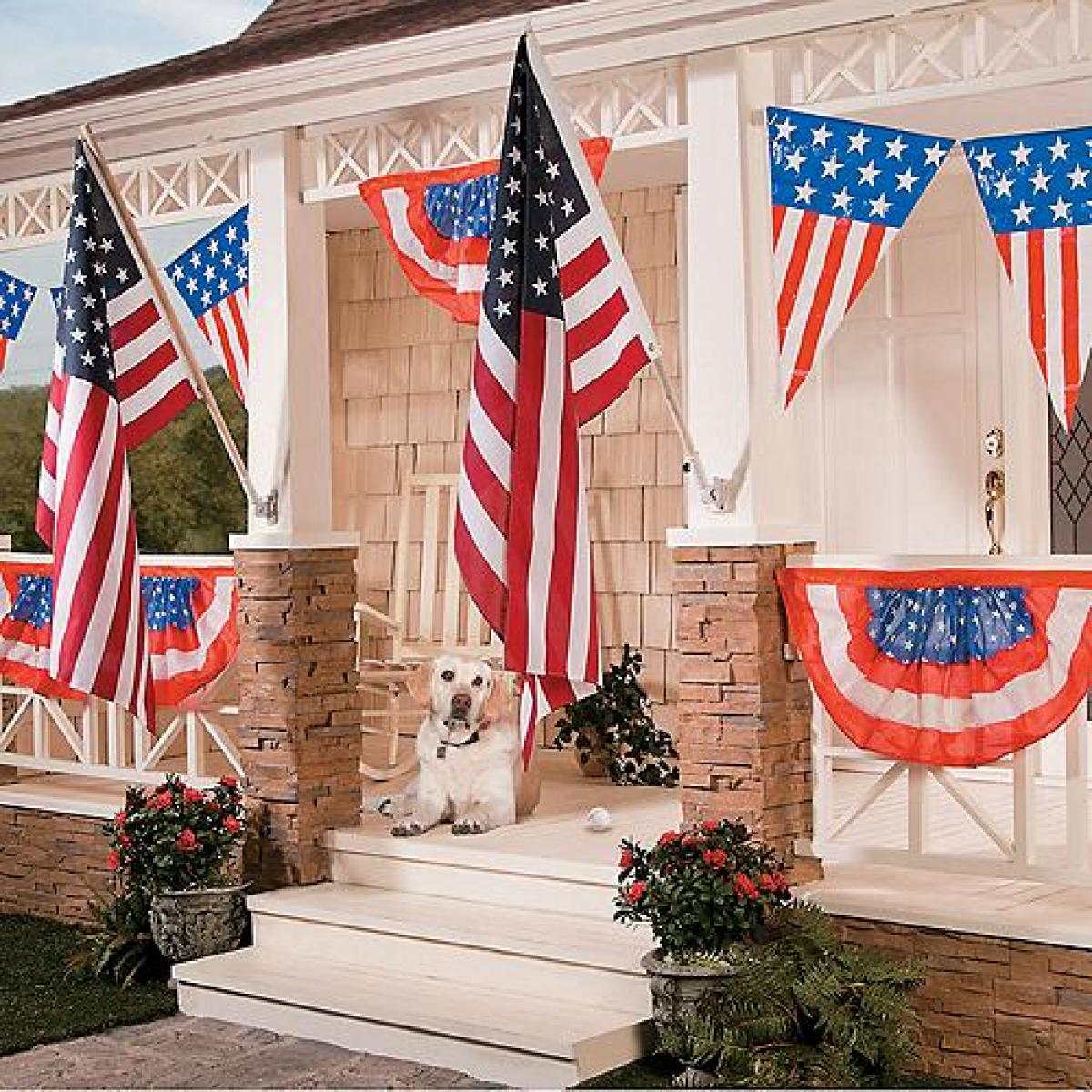Red, white, and blue 4th of july home decorations to celebrate in style